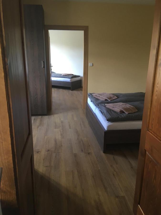 Penzion A Pivnice Varna Velká Bystřice Kültér fotó