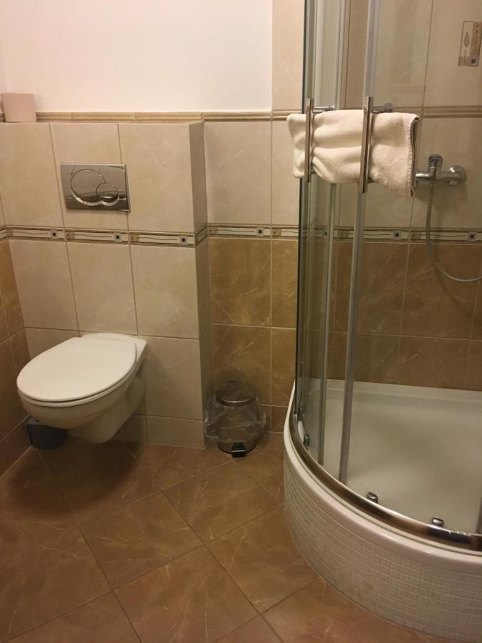 Penzion A Pivnice Varna Velká Bystřice Kültér fotó