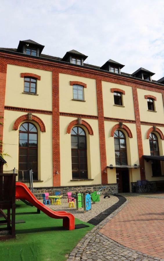 Penzion A Pivnice Varna Velká Bystřice Kültér fotó