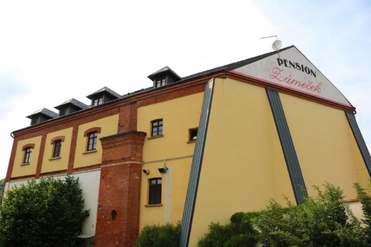 Penzion A Pivnice Varna Velká Bystřice Kültér fotó